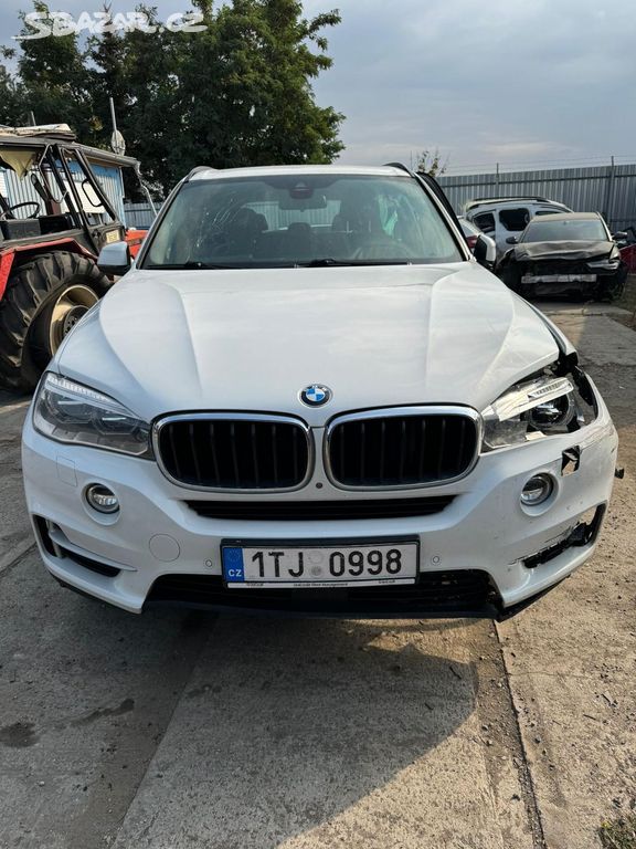 Bmw X5 3.0d 2018 motor start chladice ok kuze HUD