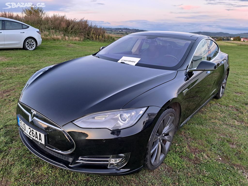 Tesla Model S, TESLA S P85+ 2013 freeSCH, DPH