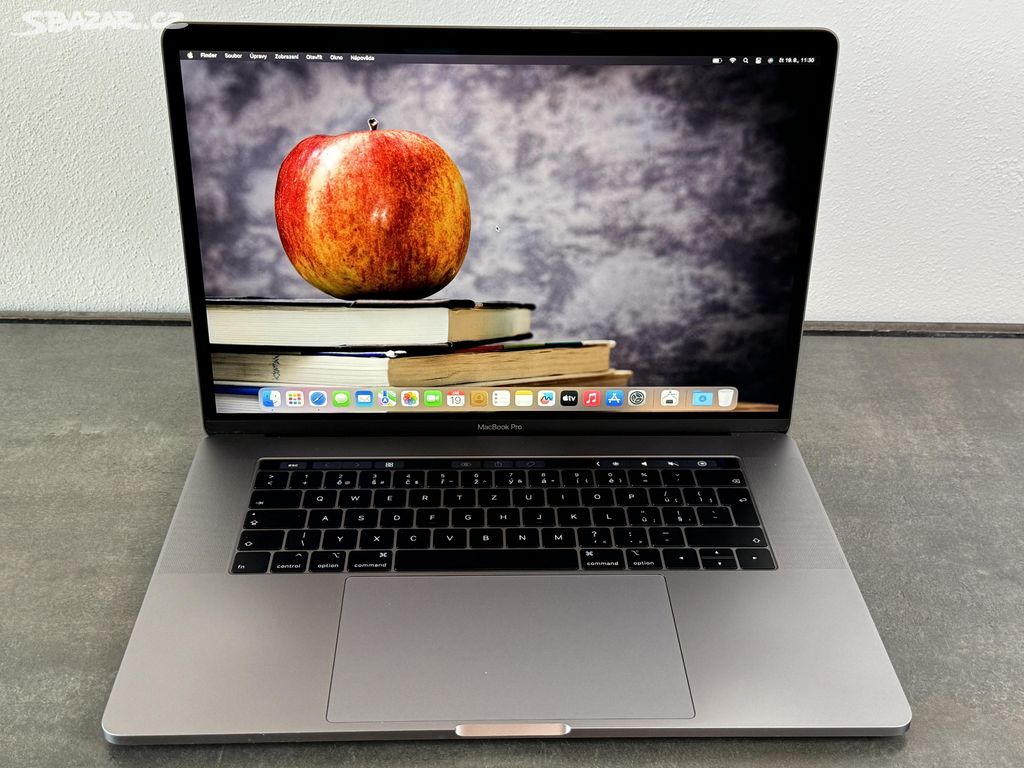 Macbook Pro 15" 2018 i7 / 16GB / 512GB / SG