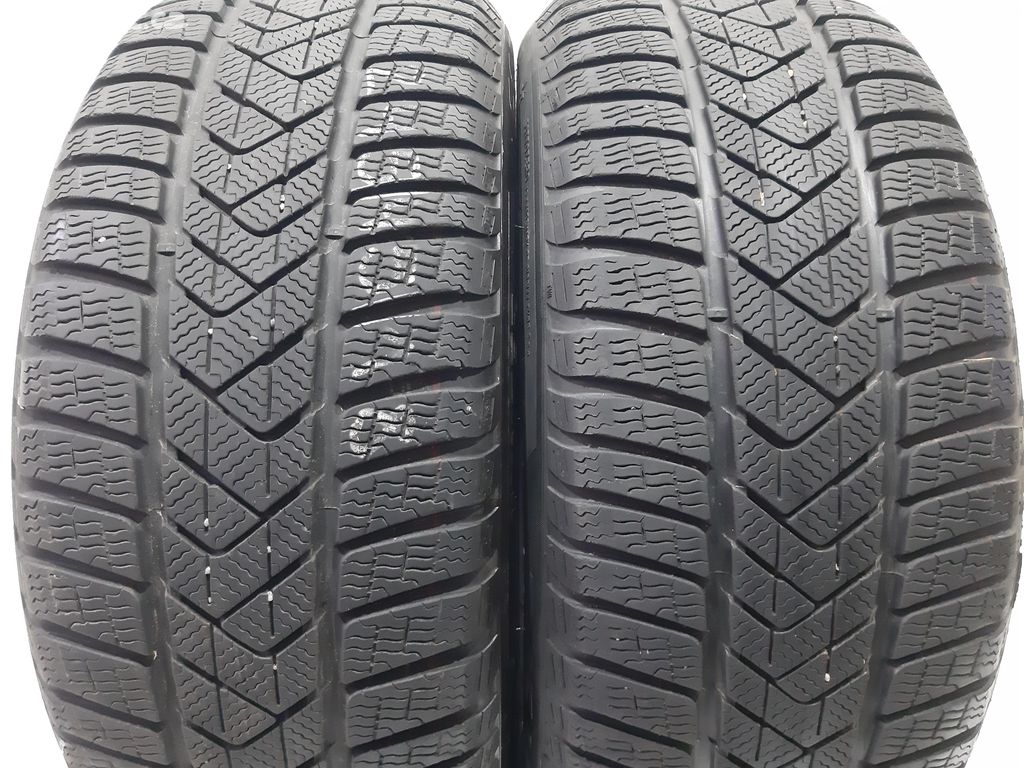 Zimní pneu 225/45/18 Pirelli