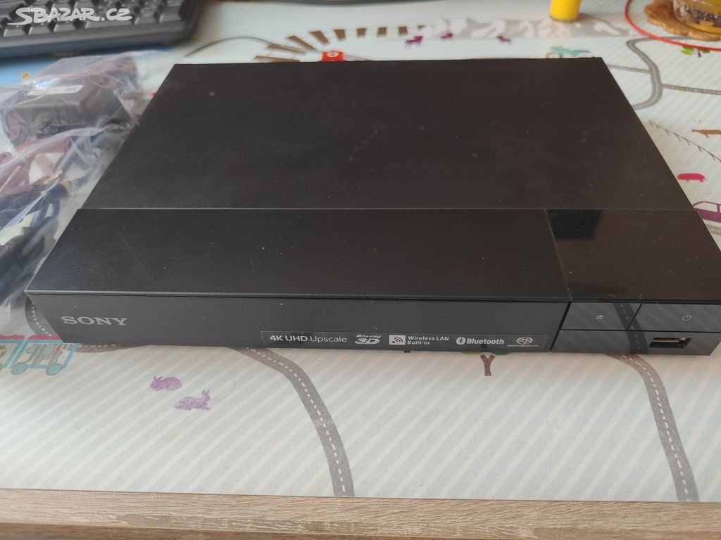 Sony BDP-S6700B