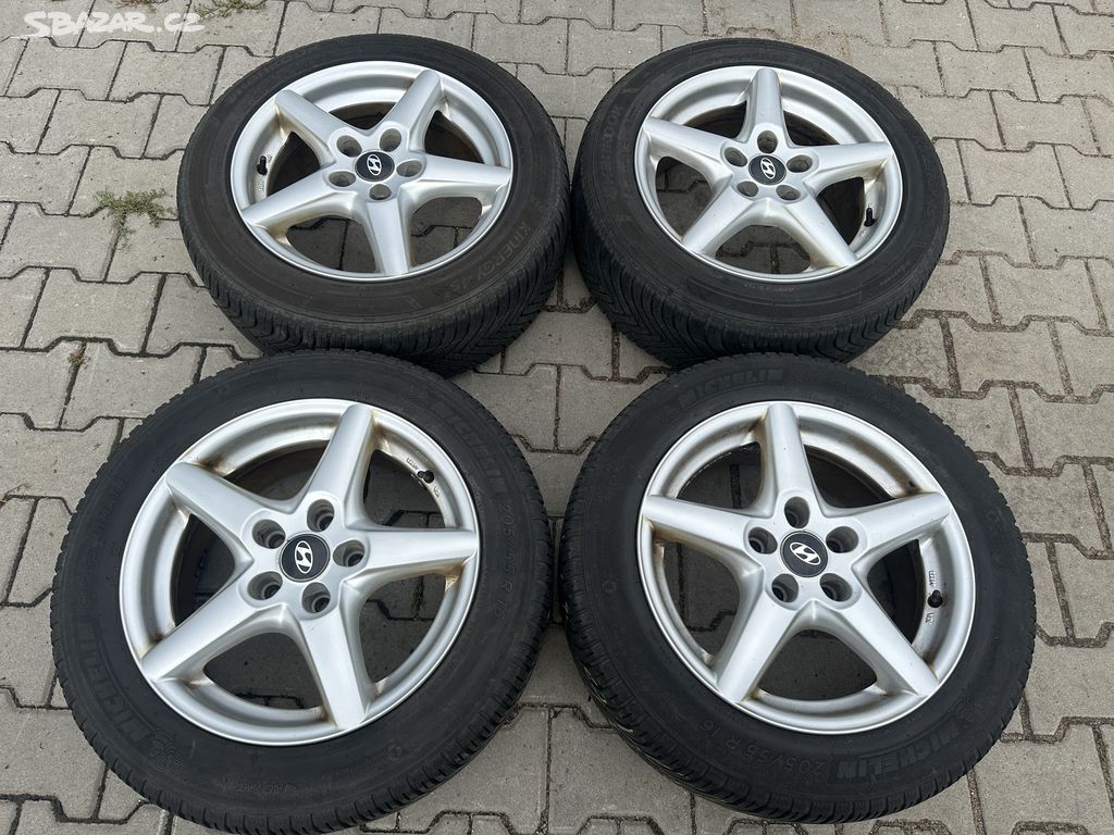 Hyundai i30, ix20 Kia Celoroční 205/55 R16