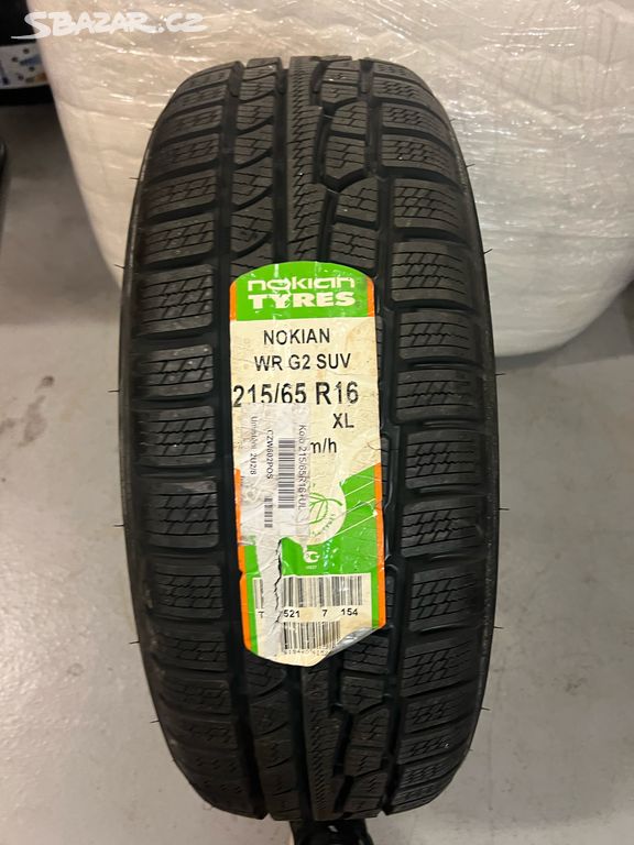 215/65R16 NOKIAN HAKEPELIITTA NOVÁ ZIMNÍ PNEU