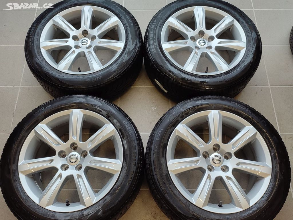 Zánovní originál ALU kola Volvo 17" 5x108 ET42