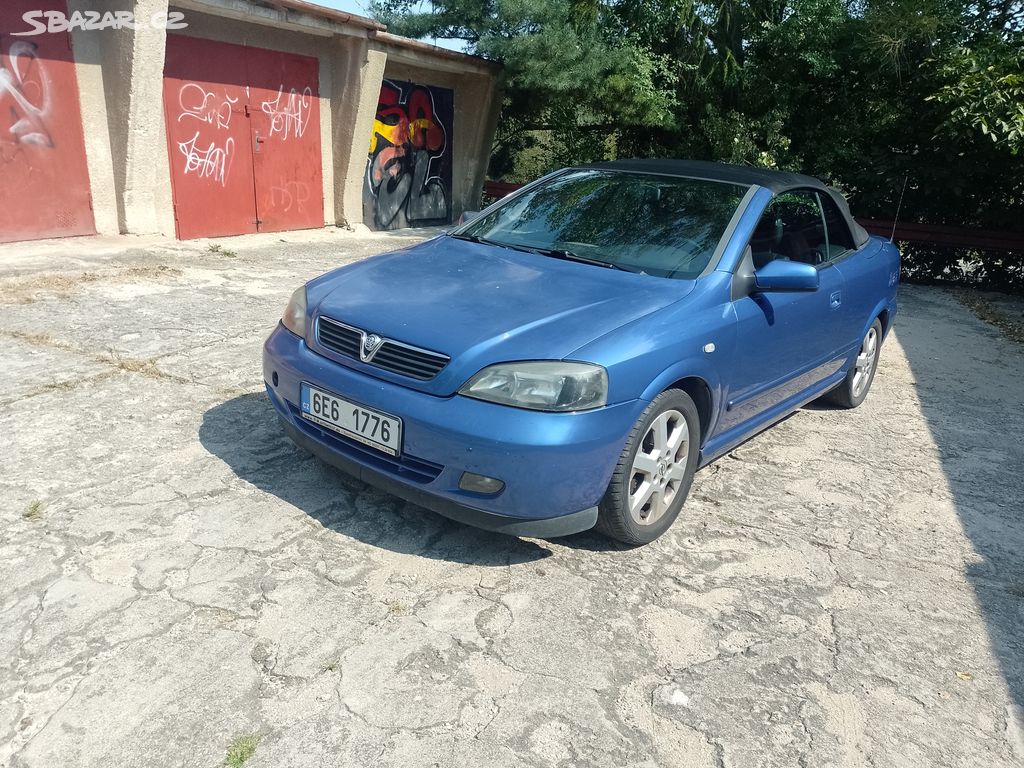 Opel Astra G kabrio Bertone 2,2 (108 kW), LPG