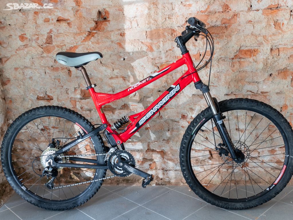 Celoodpružené horské kolo Schwinn Rocket 3 /2634z/