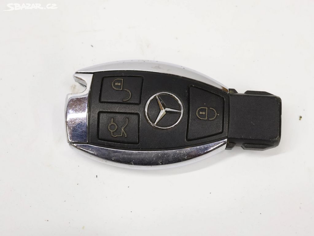 Mercedes GLA W156 originální klíč 2013DJ6165