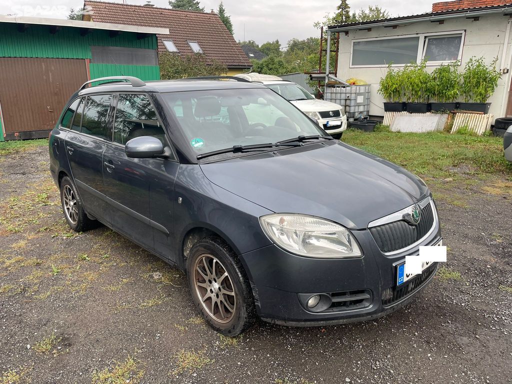 Škoda Fabia combi 1.2i 51kw, r.2009, klima