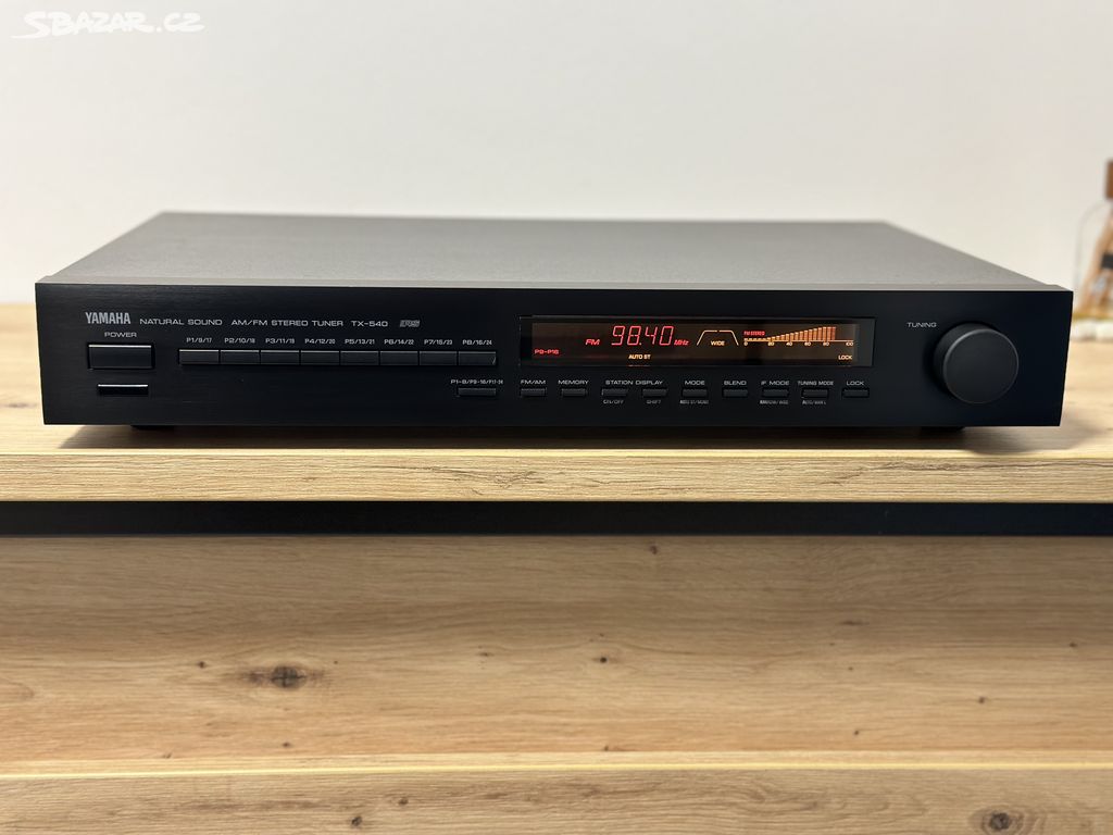 YAMAHA TX-540 KVALITNÍ STEREO TUNER !!