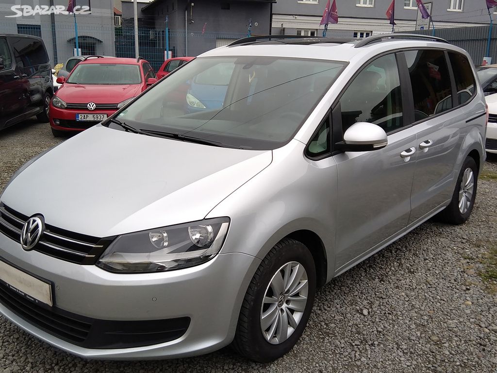 VOLKSWAGEN Sharan 2,0TDI Comfortline Panorama