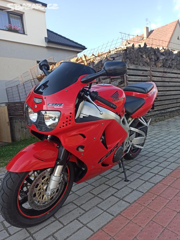 Prodám Honda CBR 900RR