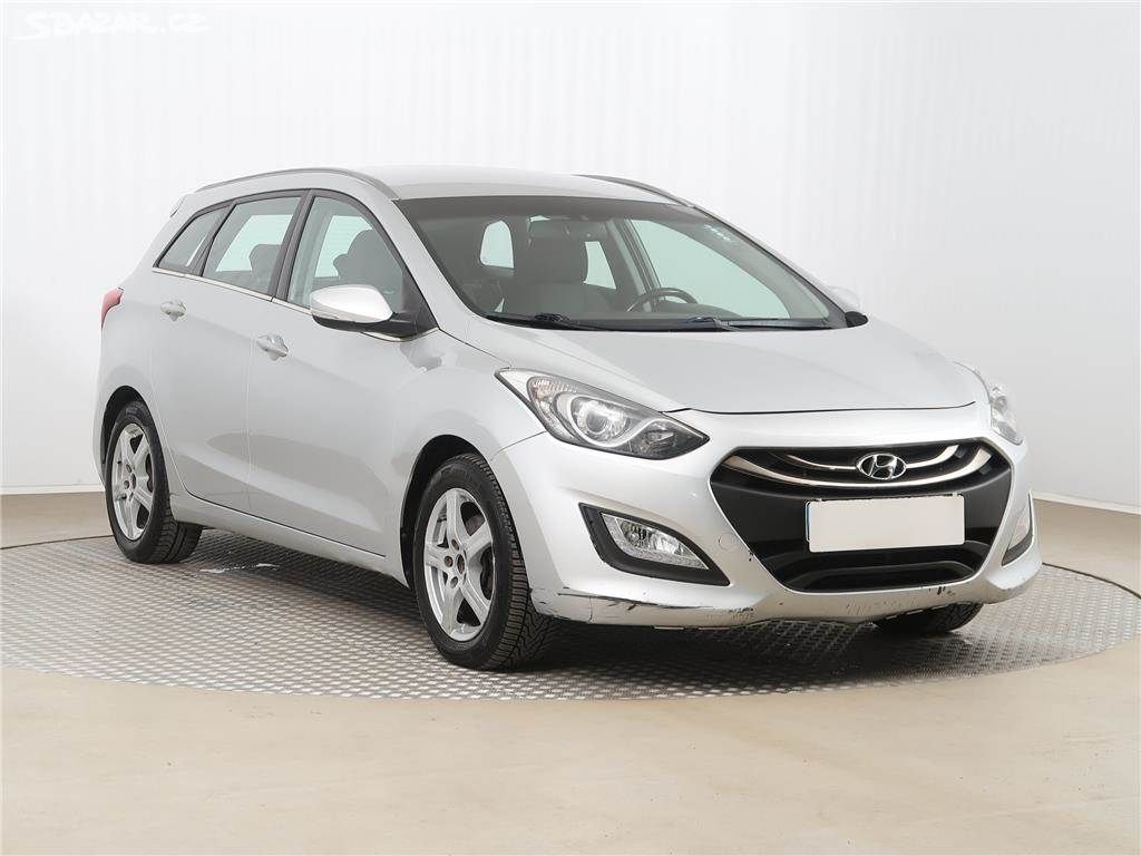 Hyundai i30, 1.6 CRDi, Serv.kniha, po STK