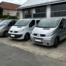 Obrázek k inzerátu: Renault Trafic 2.0dCi 9 míst - Pronájem, půjčovna