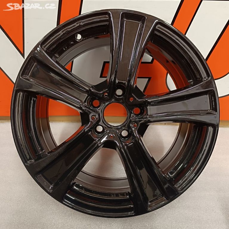 Alu kola Motec 7,5Jx17 , 5x112 , ET37