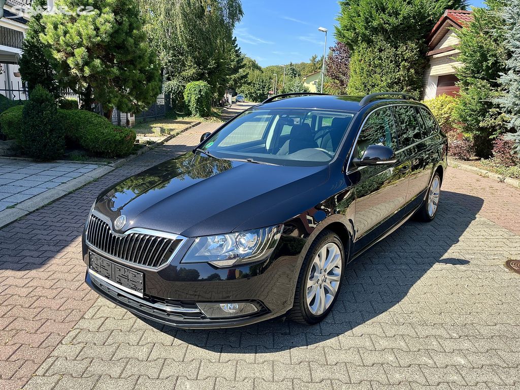 Škoda Superb Combi II 2.0 TDI 103KW DSG EXCLUSIVE