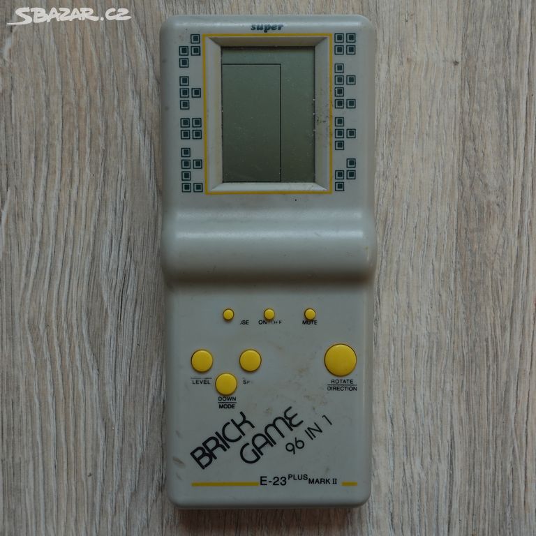 RETRO digi hra Brick Game šedá