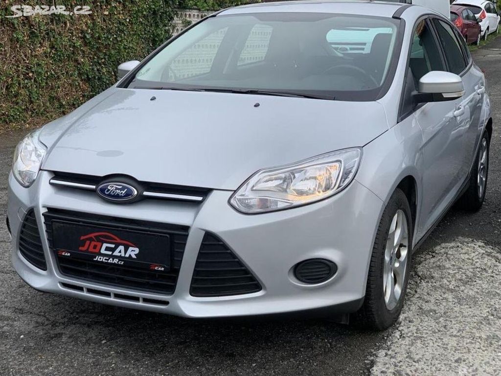 Ford Focus 1.6i KOUPENO V ČR 1.MAJITEL manuální