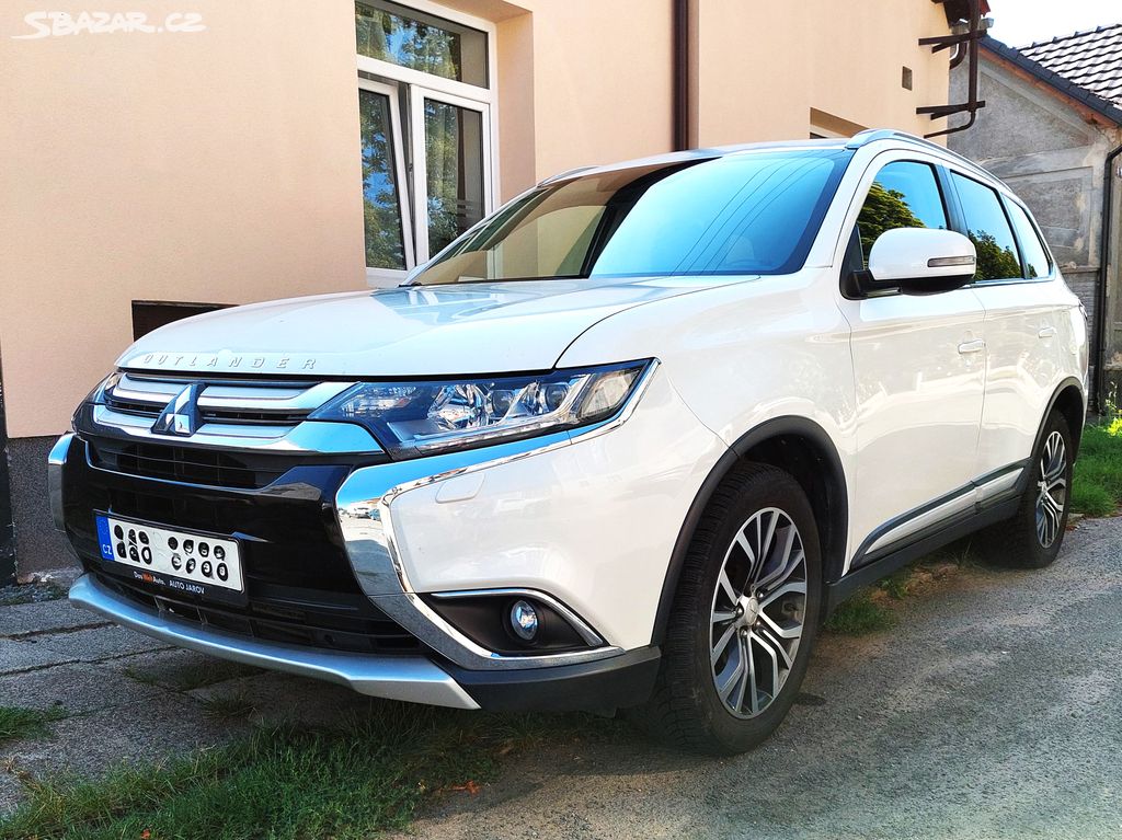 Mitsubishi Outlander 2.2 DI-D 4x4,Automat,ČR!7míst