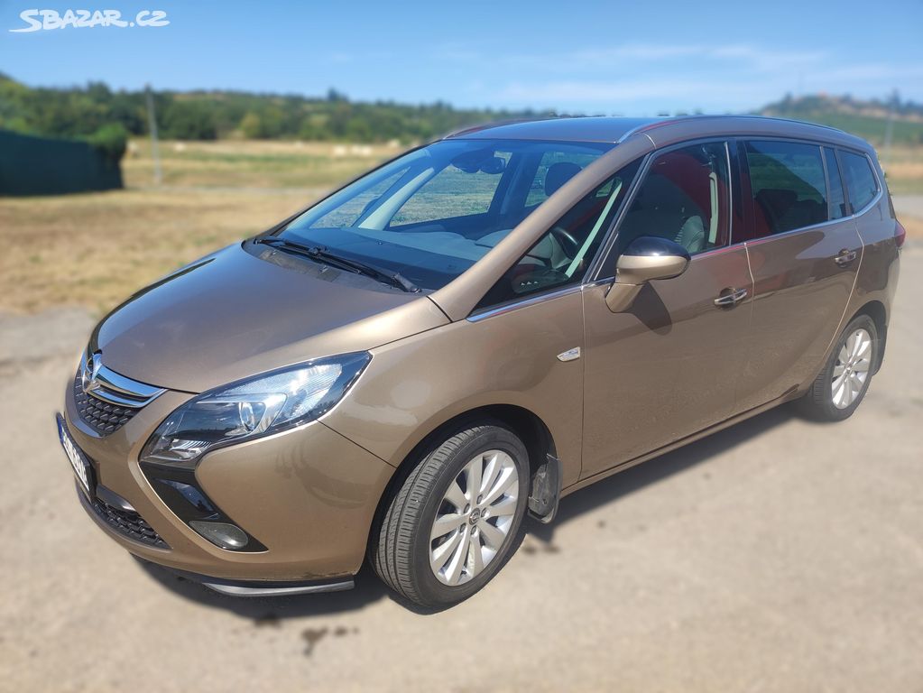 Opel Zafira Tourer 2.0 121kW 7 míst 2012