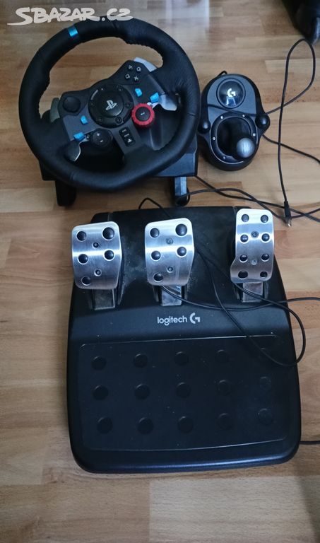 Volant Logitech G29 +Pedály +Řadící páka Logitech