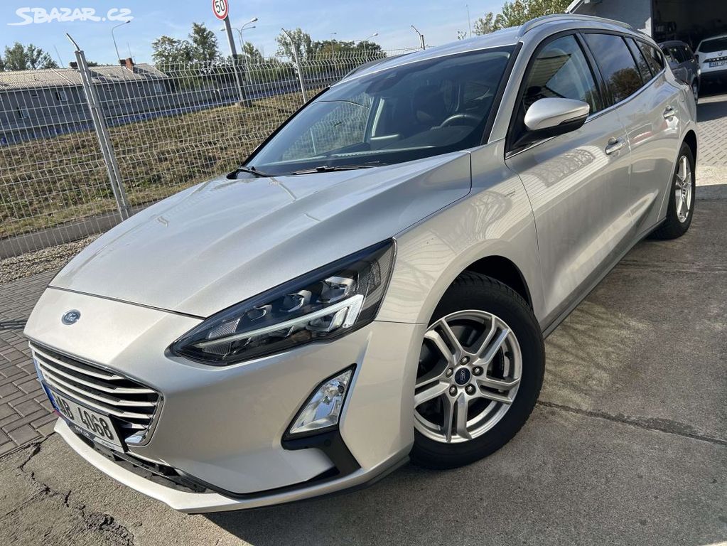 Ford Focus 2020 TDCI 120k ČR 1.MAJ led vyhřívané