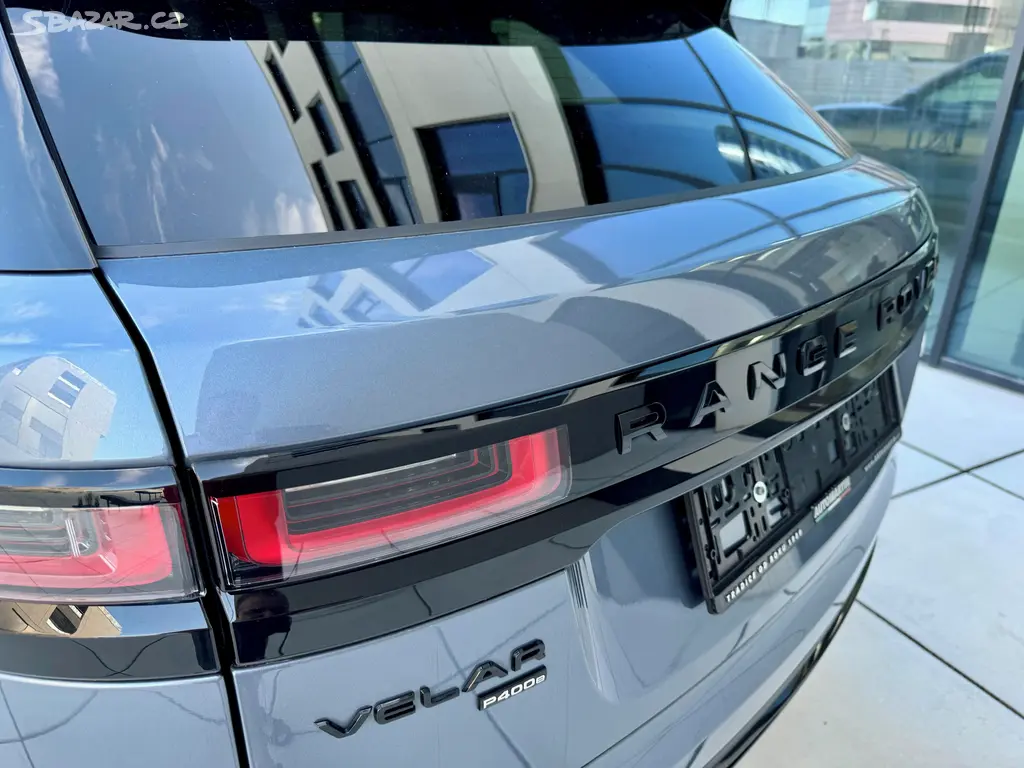 LAND ROVER RangeRover Velar P400e Plug inHybrid4x4 - fotka 6
