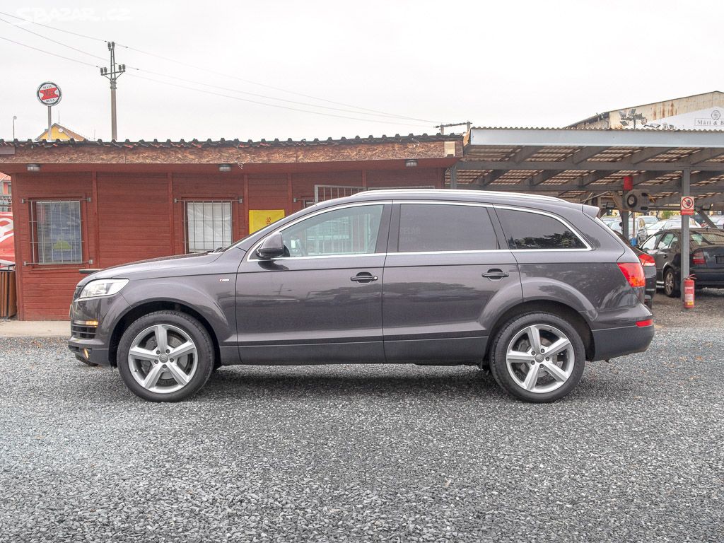 Audi Q7 S 3.0TDI 171KW serviska Švýcar