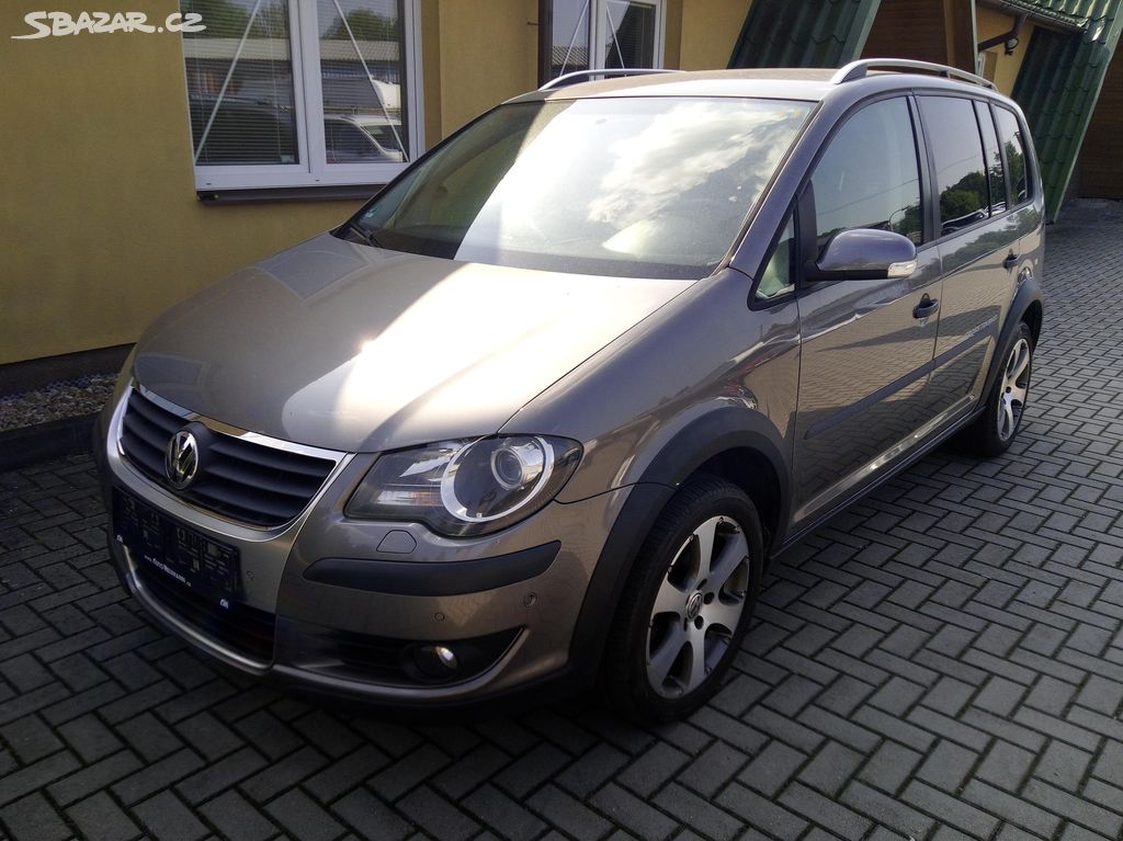 Volkswagen Touran, CROSS 1.4TSi 103kW