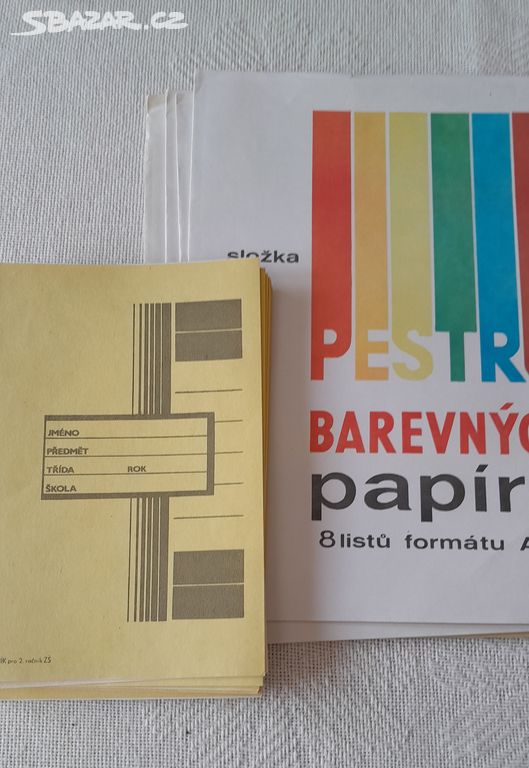 Retro školní sešity a barevné papíry, cena za vše