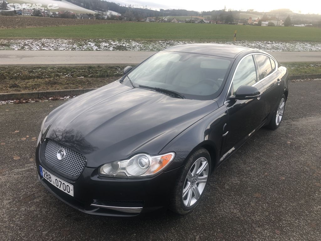 Jaguar XF 3.0 TDV6 2011 155kW