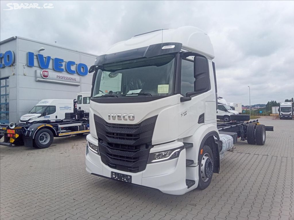 Iveco, AT190S36FP S WAY 190 8,8