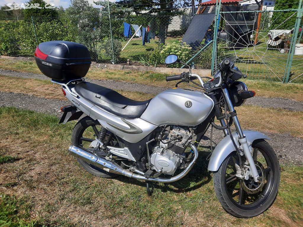 Motocykl SYM XS125-K