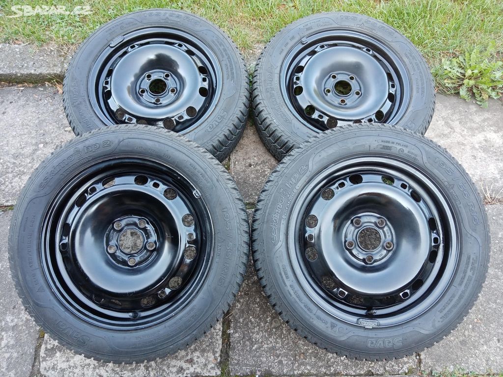 Zimní kola 15ky 5x100 pneu 90% Škoda Vw Seat Audi