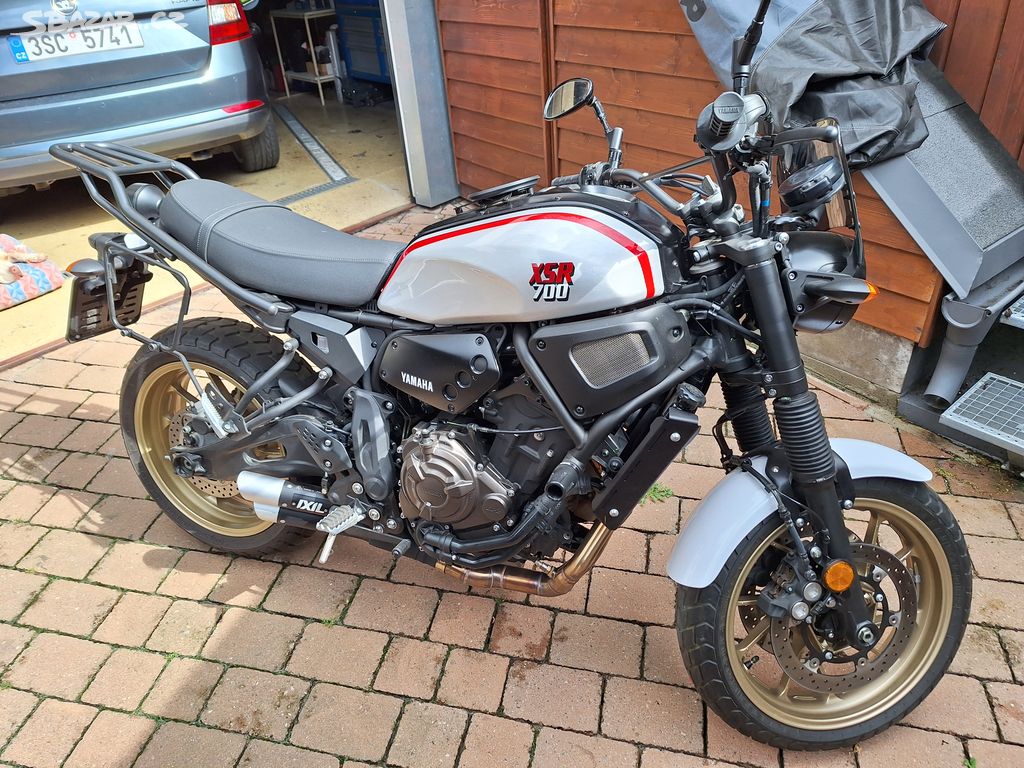 Yamaha 700 XSR Xtribute