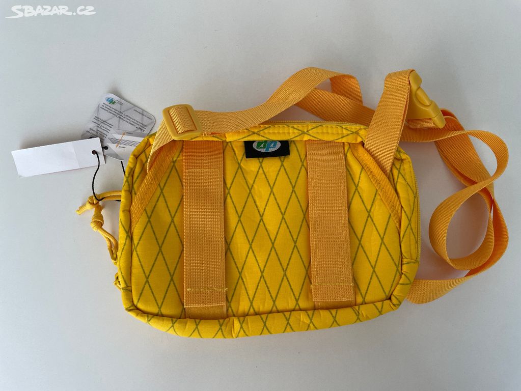 Supreme Shoulder Bag (FW18) YellowSupreme Shoulder Bag (FW18) Yellow - OFour