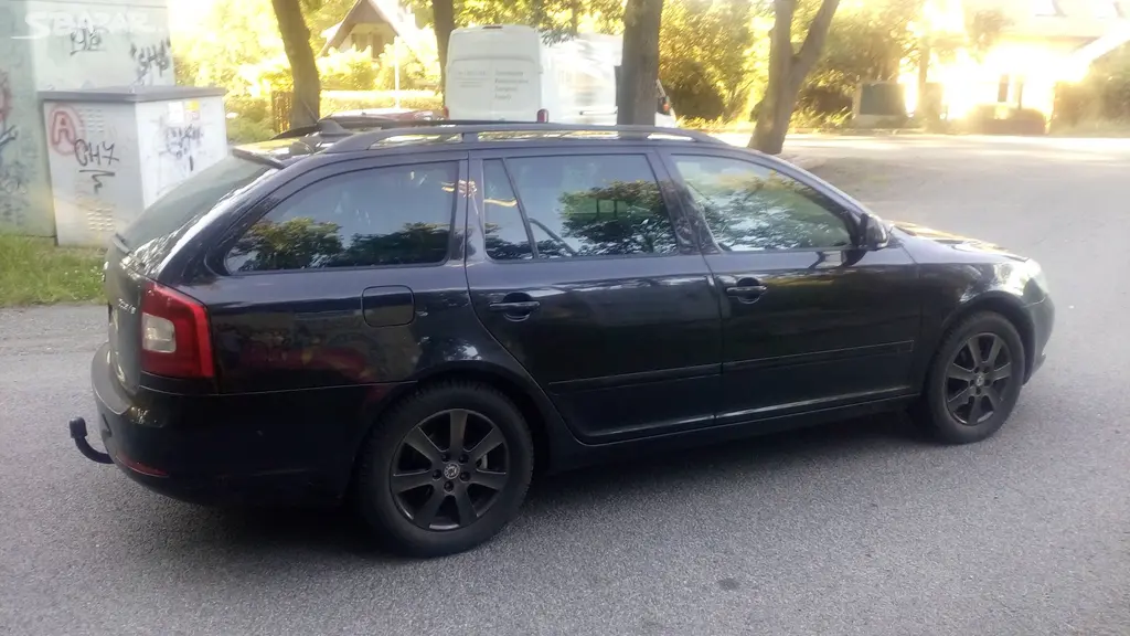 Škoda Octavia combi II 2.0 TDI Elegance-Plus-TOP