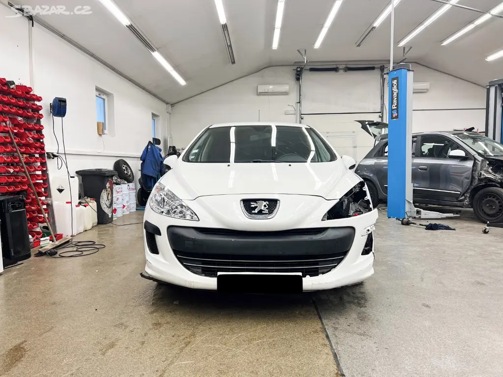 Peugeot 308 1.6HDi 68kW - fotka 2