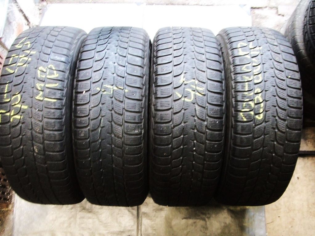 235 60 17 Bridgestone, pneu zimní, 4ks