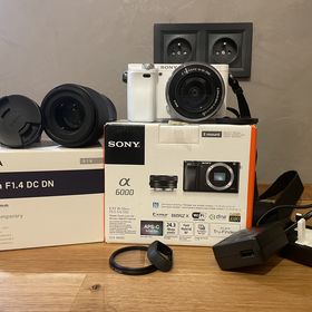 Obrázek k inzerátu: Sony a6000