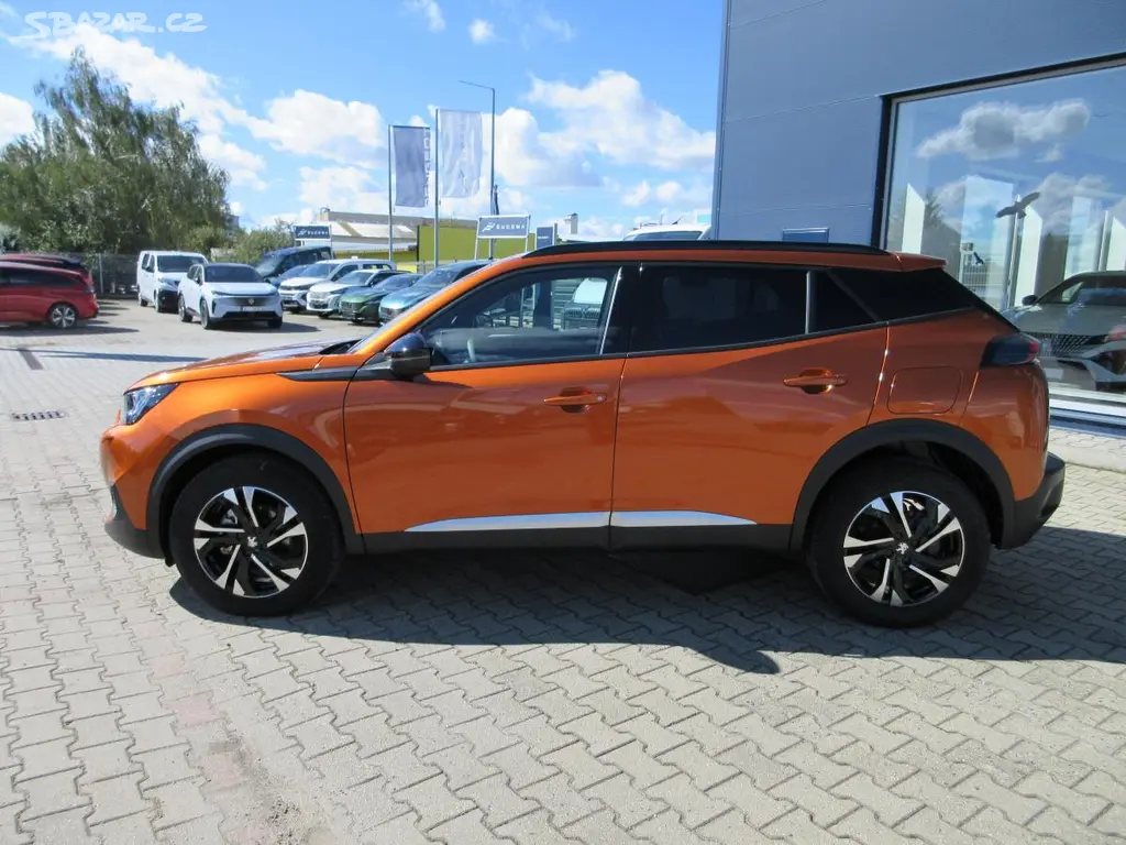 Peugeot 2008, ALLURE 1.2 130k S&S EAT8 - fotka 4