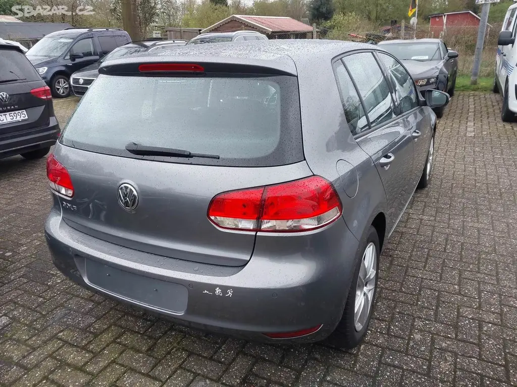 Volkswagen Golf, 6 1.4 Mpi 59 KW COMFORTLINE - fotka 6