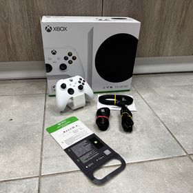 Obrázek k inzerátu: Xbox Series S 1TB + Ovladač