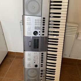 Obrázek k inzerátu: Klávesy Yamaha E413