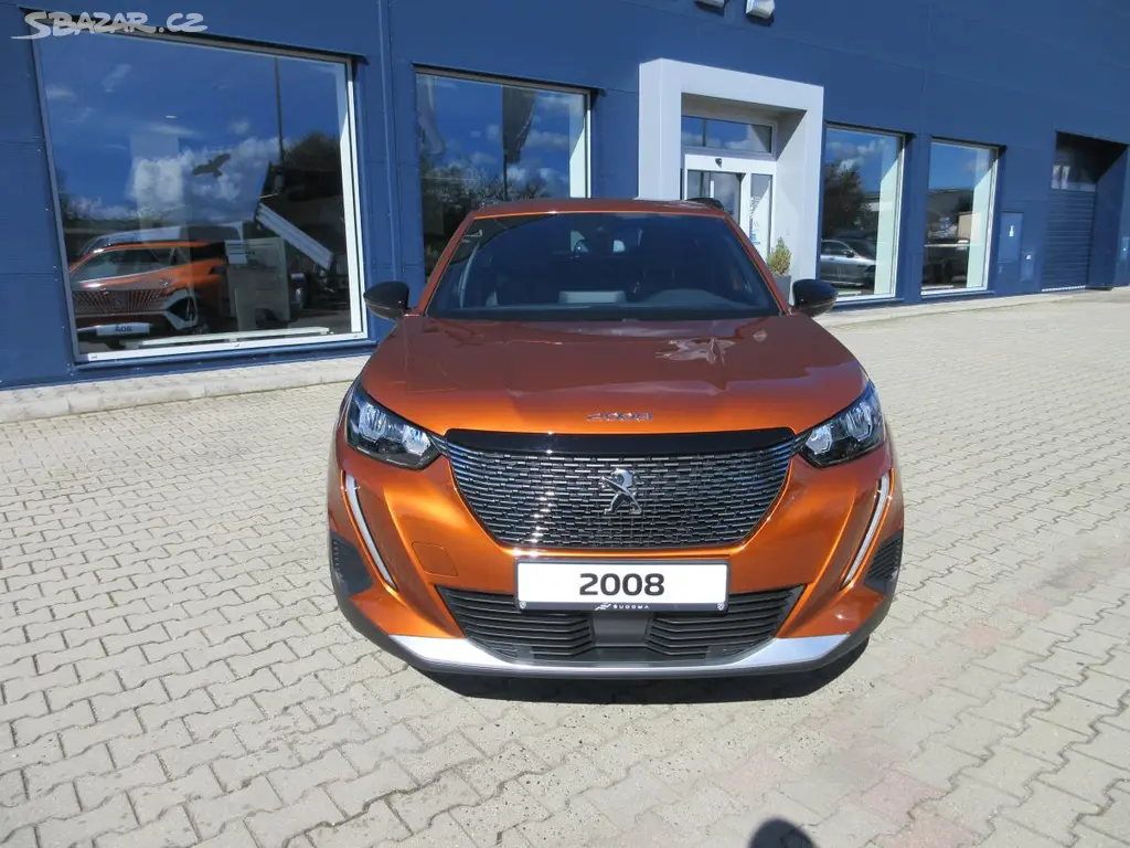 Peugeot 2008, ALLURE 1.2 130k S&S EAT8 - fotka 2
