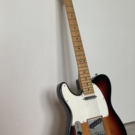 Obrázek k inzerátu: Levoruký Fender Standard Telecaster 2018 Sunburst