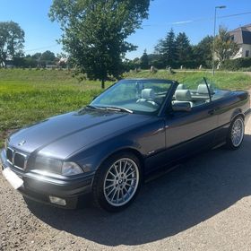 Obrázek k inzerátu: BMW E36 Cabrio 320i