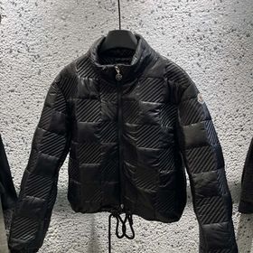 Obrázek k inzerátu: Moncler bunda