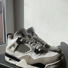 Obrázek k inzerátu: Jordan 4 RETRO Military Black