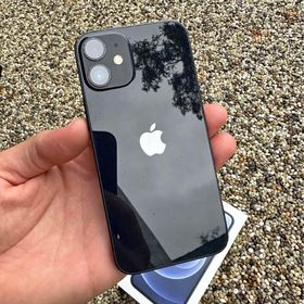 Obrázek k inzerátu: iPhone 12 64GB Black