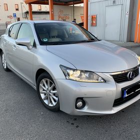 Obrázek k inzerátu: Lexus CT200h PREMIUM